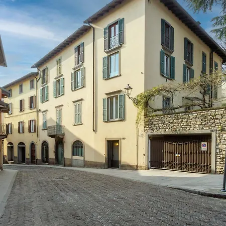 Chiaro - Casa Collina Bergamo